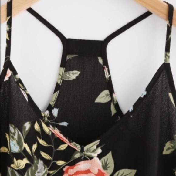 NWT Black Floral Peplum Tank Top - Picture 3 of 4
